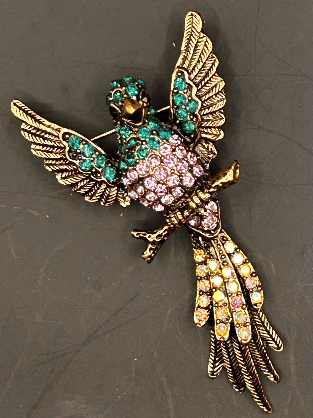 Vintage style, hummingbird brooch
